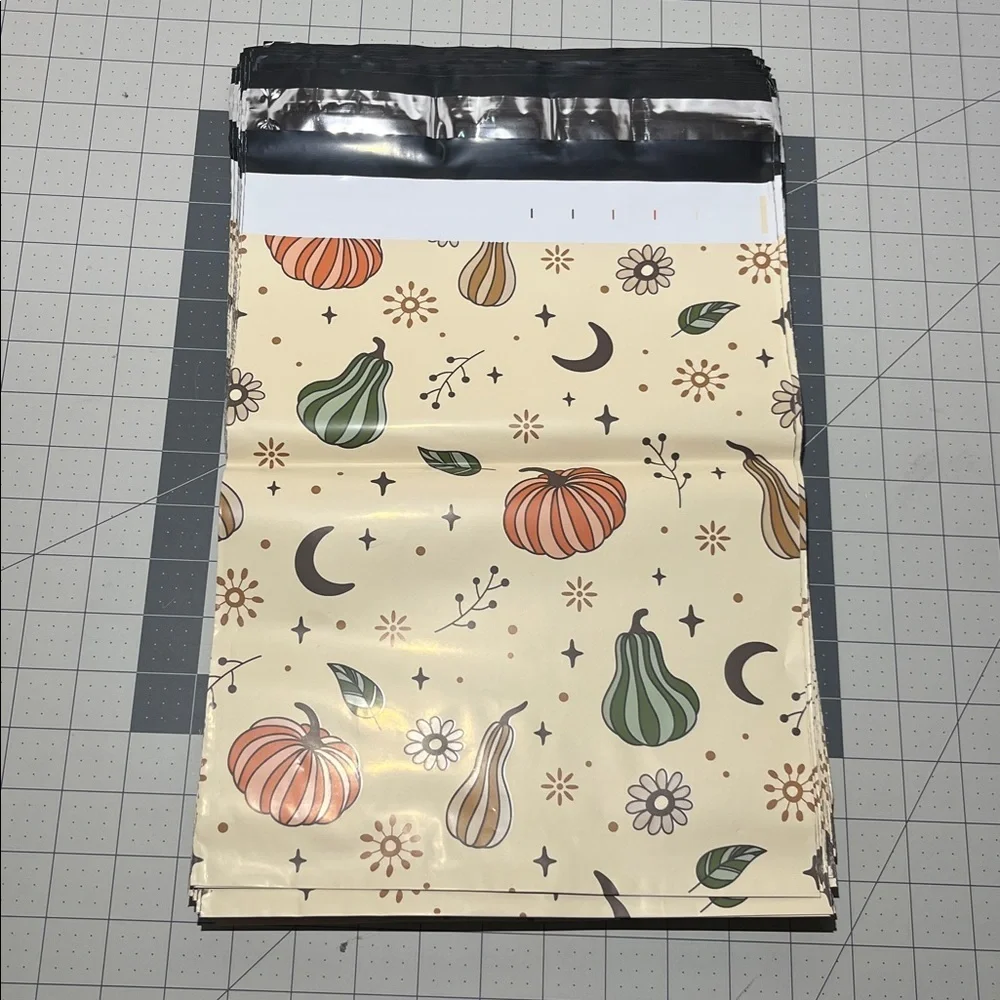 10 Autumn Harvest Pattern poly mailers